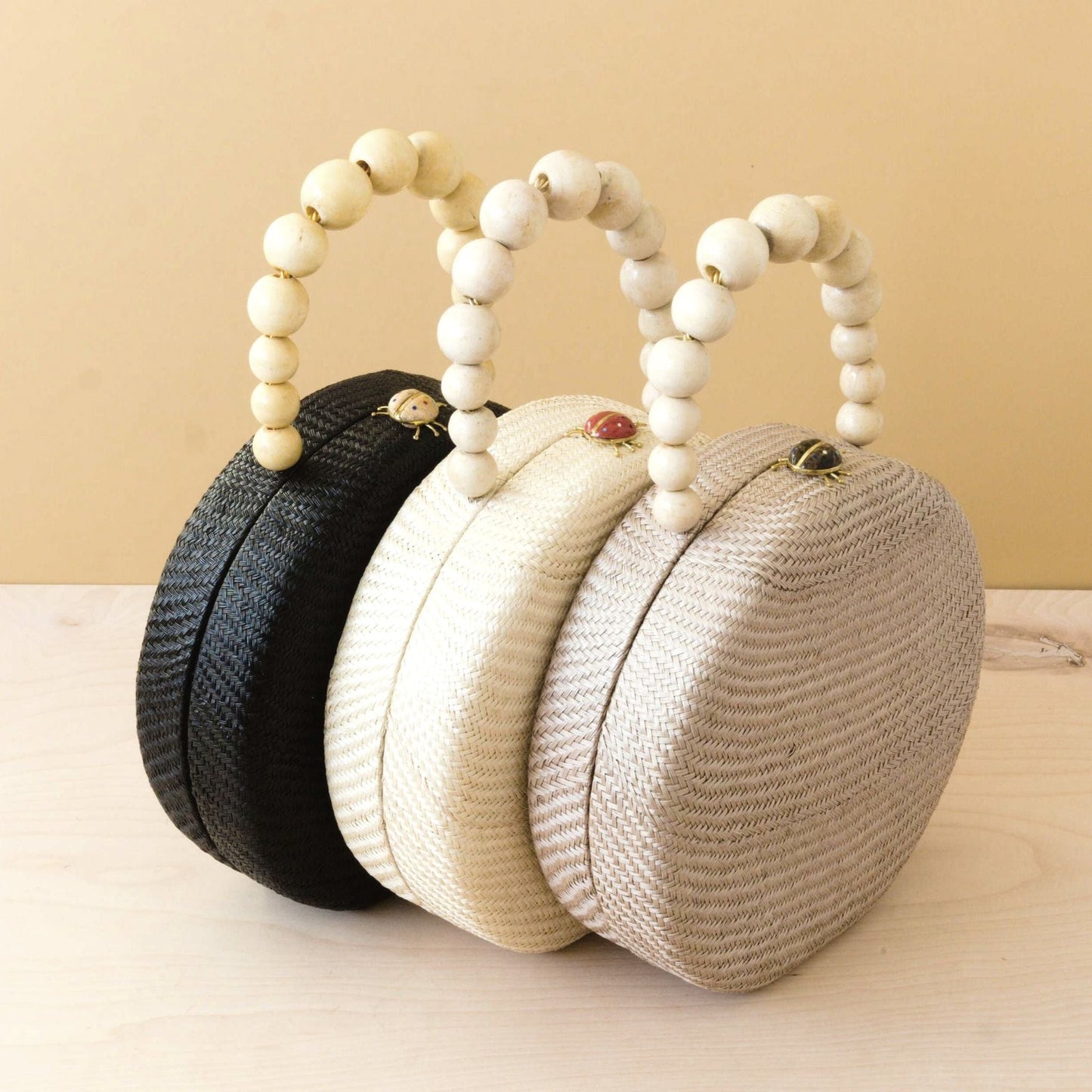 Black Round Classic Handbag with Wood Handle - Straw Bag | LIKHÂ
