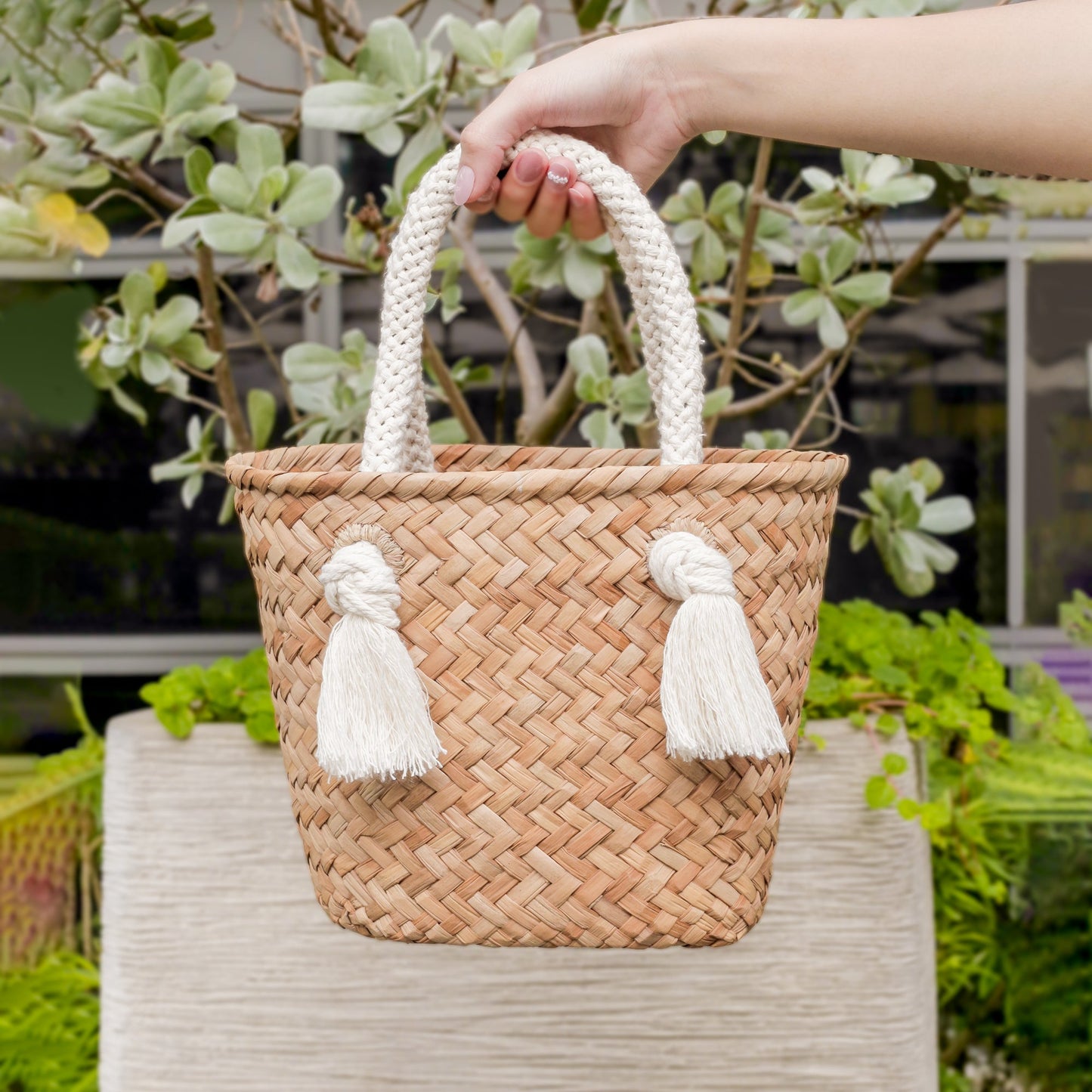 Oat Small Classic Market Tote with Braided Handles - Straw Tote Bags | LIKHA