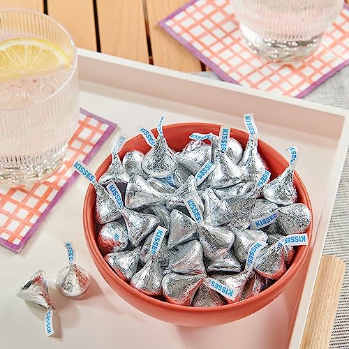 HERSHEY'S KISSES Milk Chocolate Candy Party Pack, 35.8 oz