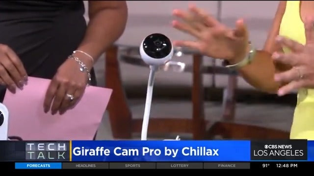 Chillax Giraffe Pro Smart Baby Monitor – WiFi Video Baby Monitor with Full HD 1080p Camera and 4.3” Video Parent Unit, Privacy Protection Switch, Auto Dimming LED, Gooseneck, 2-way Audio, Night Vision