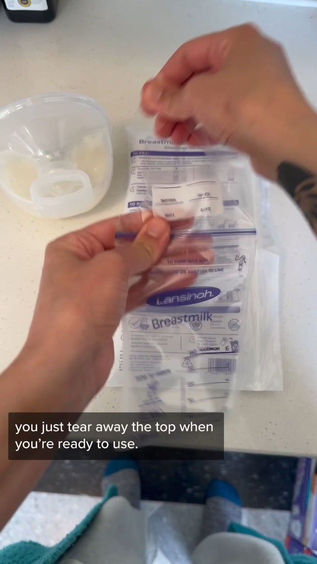 Lansinoh Breastmilk Storage Bags, 100 Count, Easy to Use Breast Milk Storage Bags for Feeding, Baby Essentials, Presterilized, Hygienically Doubled-Sealed for Freezing & Refrigeration, 6 Ounce