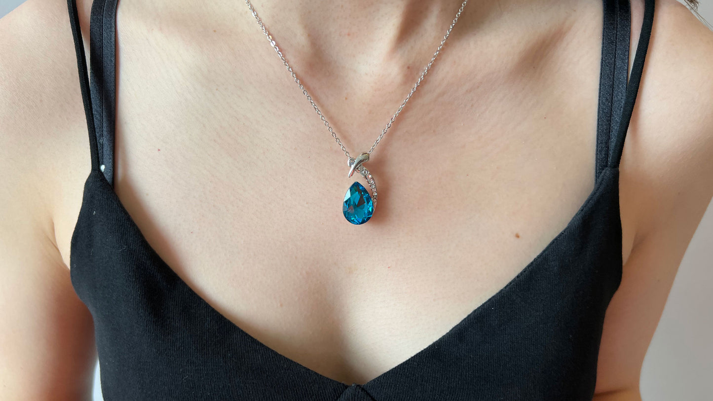Shiny Fashion Crystal Rhinstone Teardrop Pendent Chain Necklace Stud Earrings Jewelry Set for Women Lady Wife Wedding Birthday Party Prom Gifts