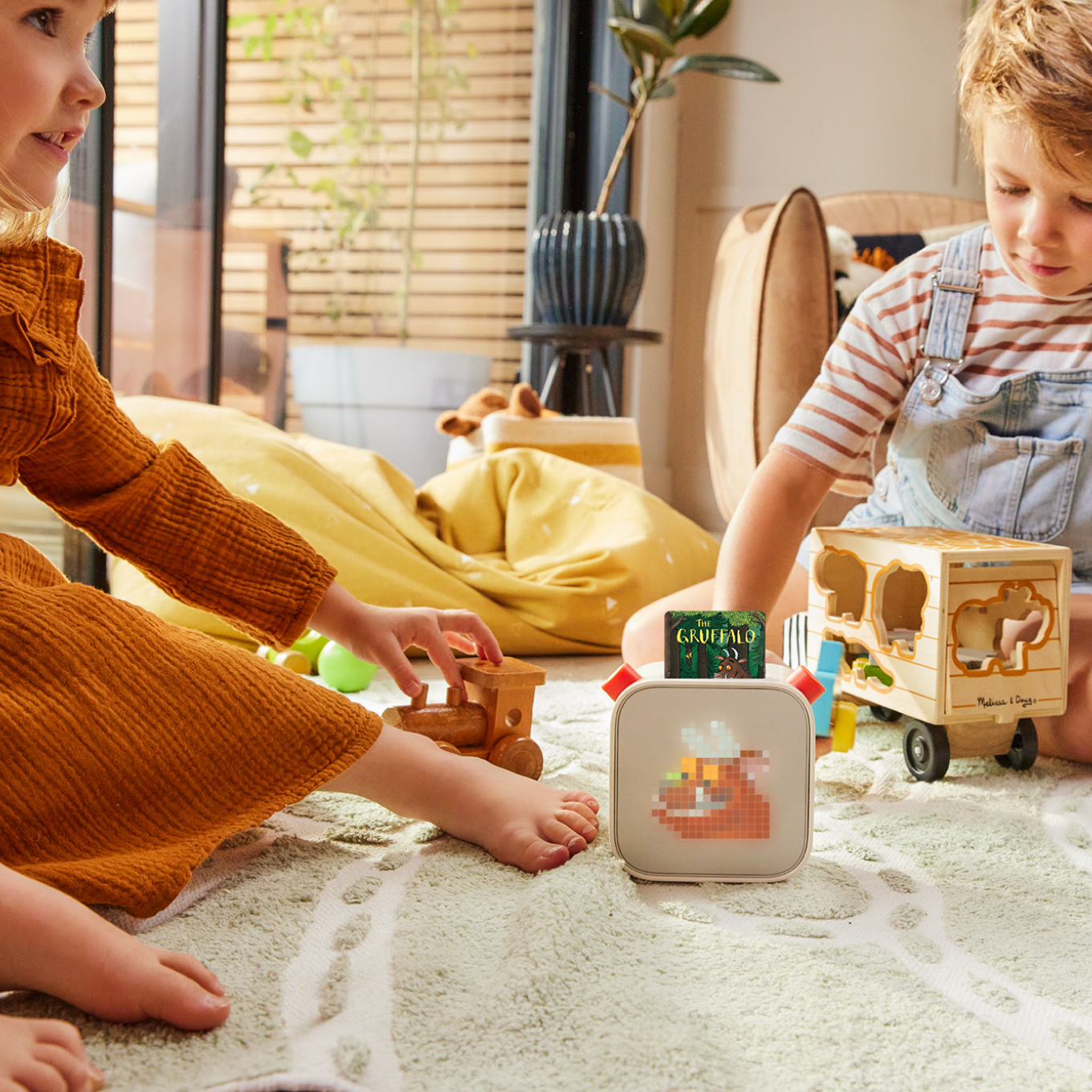 Yoto Player Kids Bluetooth Speaker - Plays Stories, Music, Podcasts, White Noise, Thermometer, Nightlight, Alarm Clock
