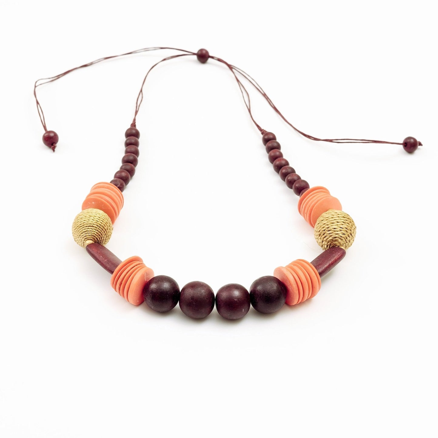 Burgundy Necklace - Bombon Artisan Necklace | LIKHÂ