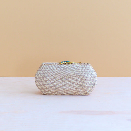 Dusty Rose Houndstooth Clutch - Straw Clutch | LIKHÂ