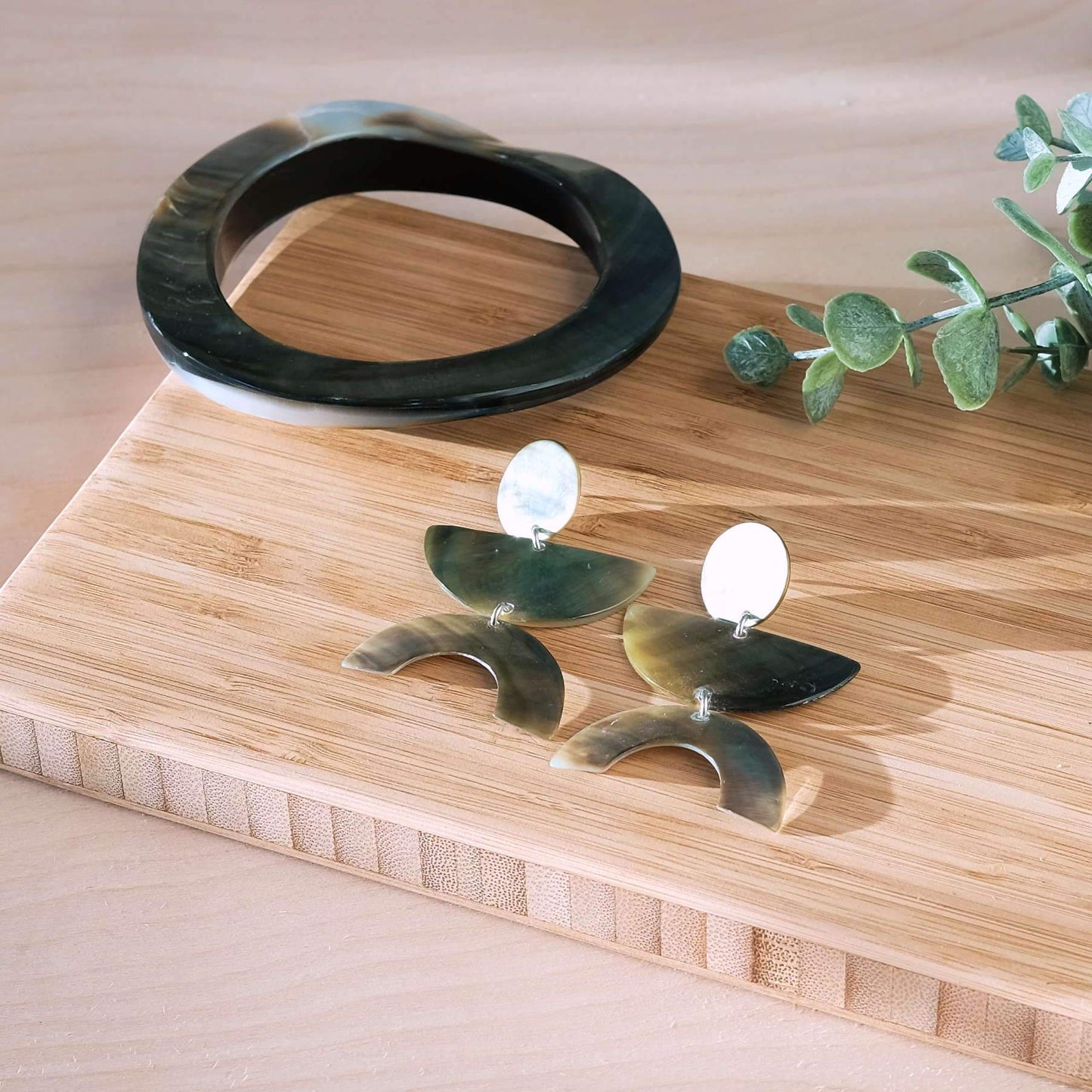Iridescent Grey Long Geometric Earrings - Mother of Pearl Earrings | LIKHÂ