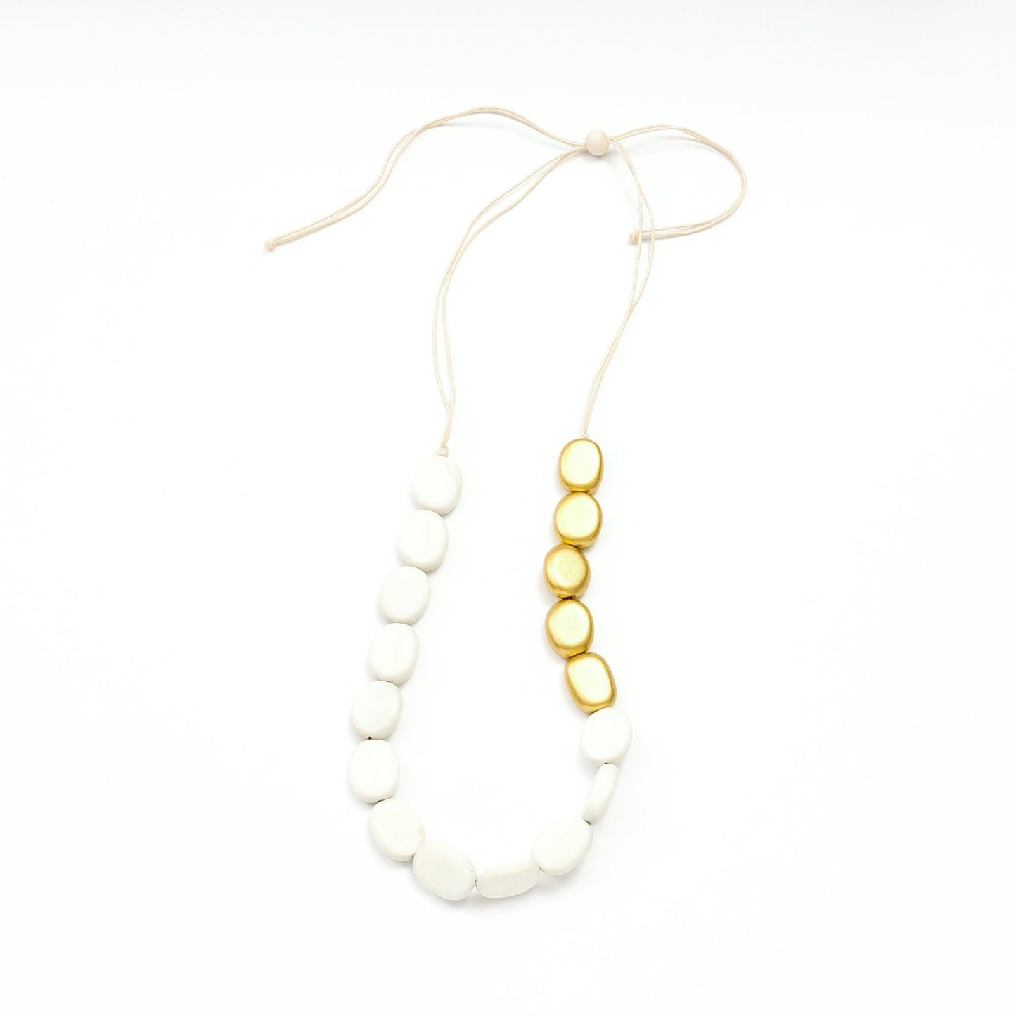 White Wooden Bead Necklace Guija | LIKHÂ