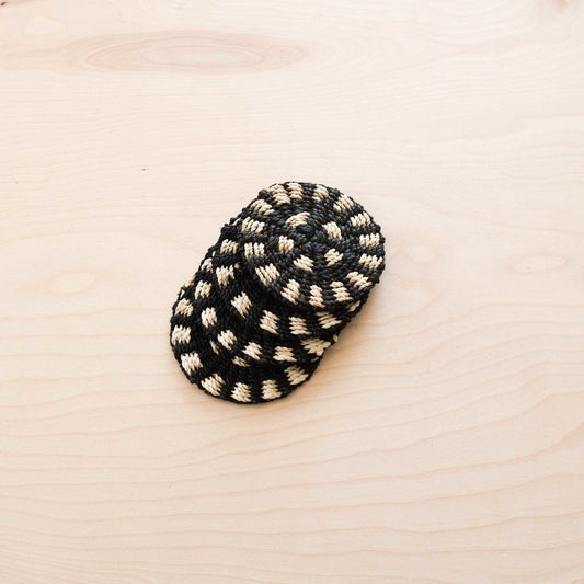 Two-tone Round Braided Coasters, black and white set of 4 - Natural Fiber | LIKHÂ