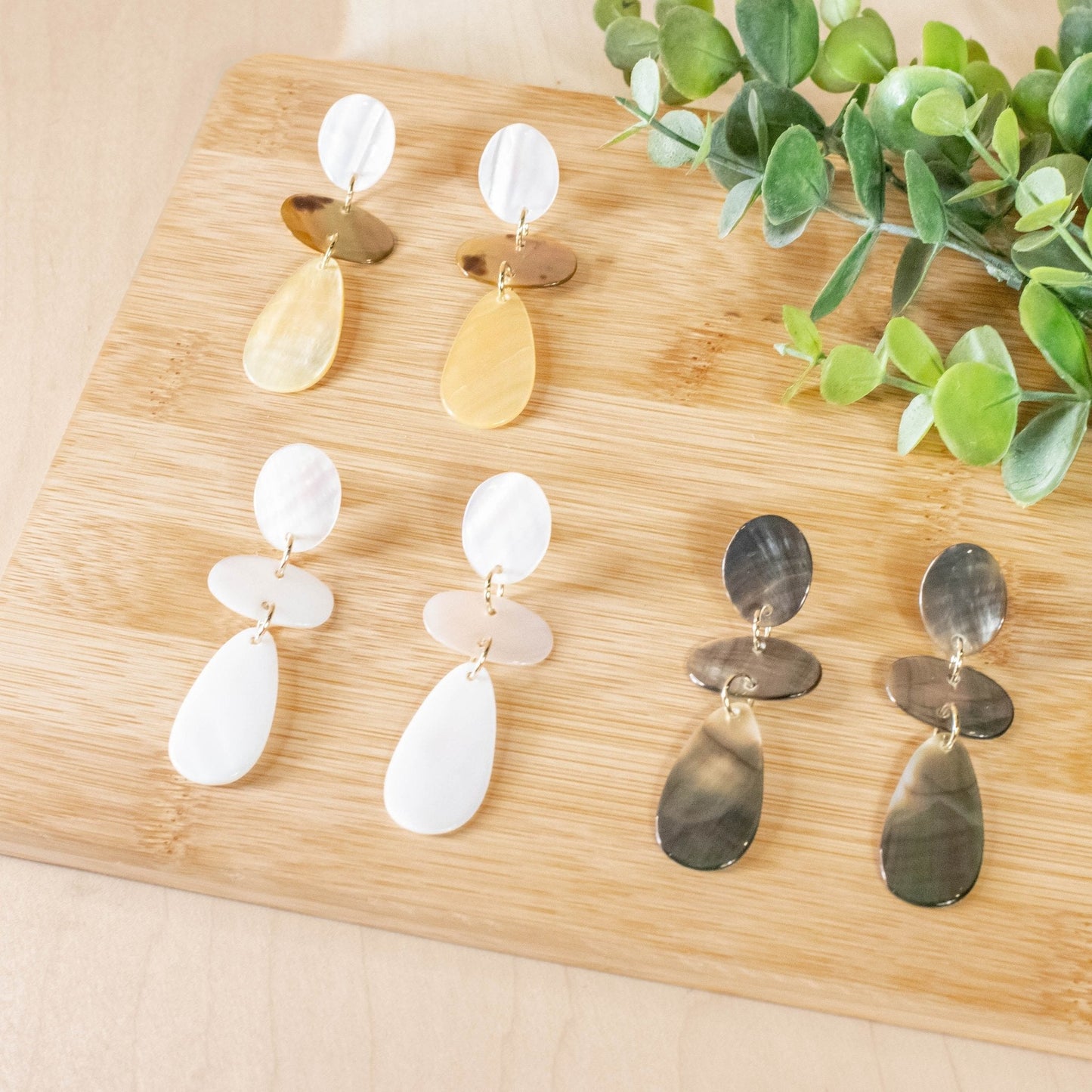 Mother of Pearl Tricolor Dangle Earrings | LIKHÂ