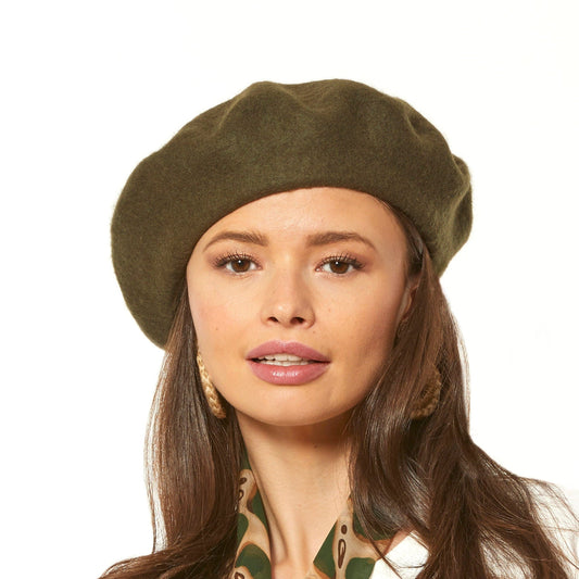 Wool Beret in Khaki Green
