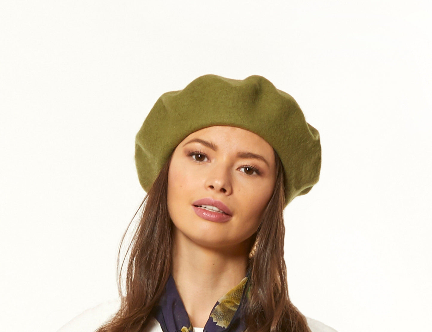 Wool Beret in Olive Green