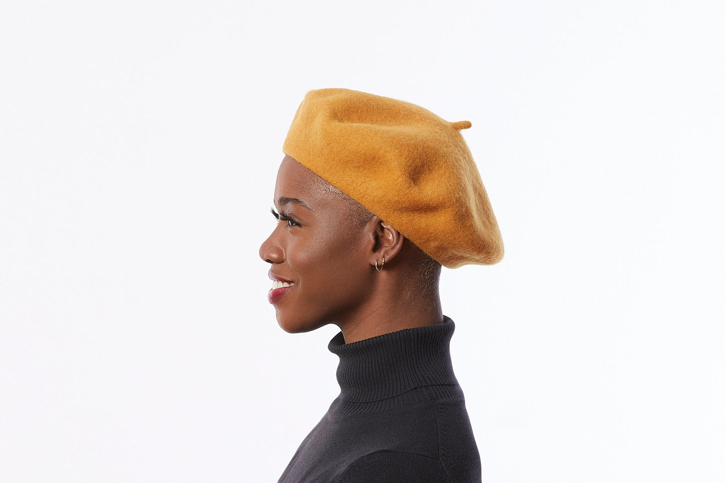 Wool Beret in Mustard Brown