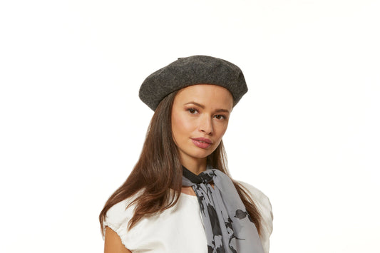 Wool Beret in Charcoal Gray